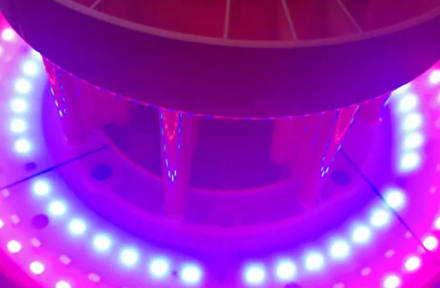 Waarom acryl het beste materiaal is voor verlichte reclameborden en displaystandaards
